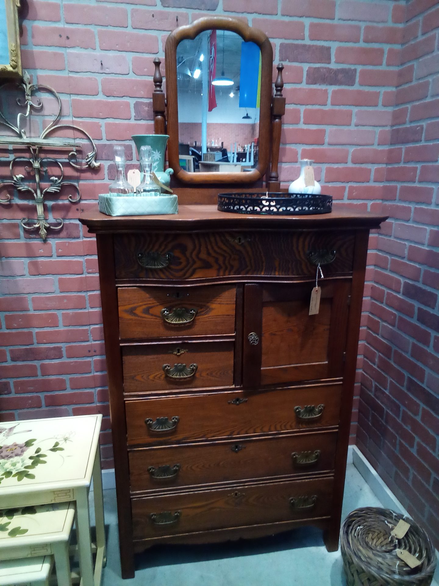 vintage tiger oak dresser Antique 3 Drawer or Dressing Table With Oval Mirror Tiger Oak Lowboy Dresser Mid