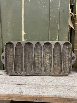 Cast Iron Corn Bread Baker