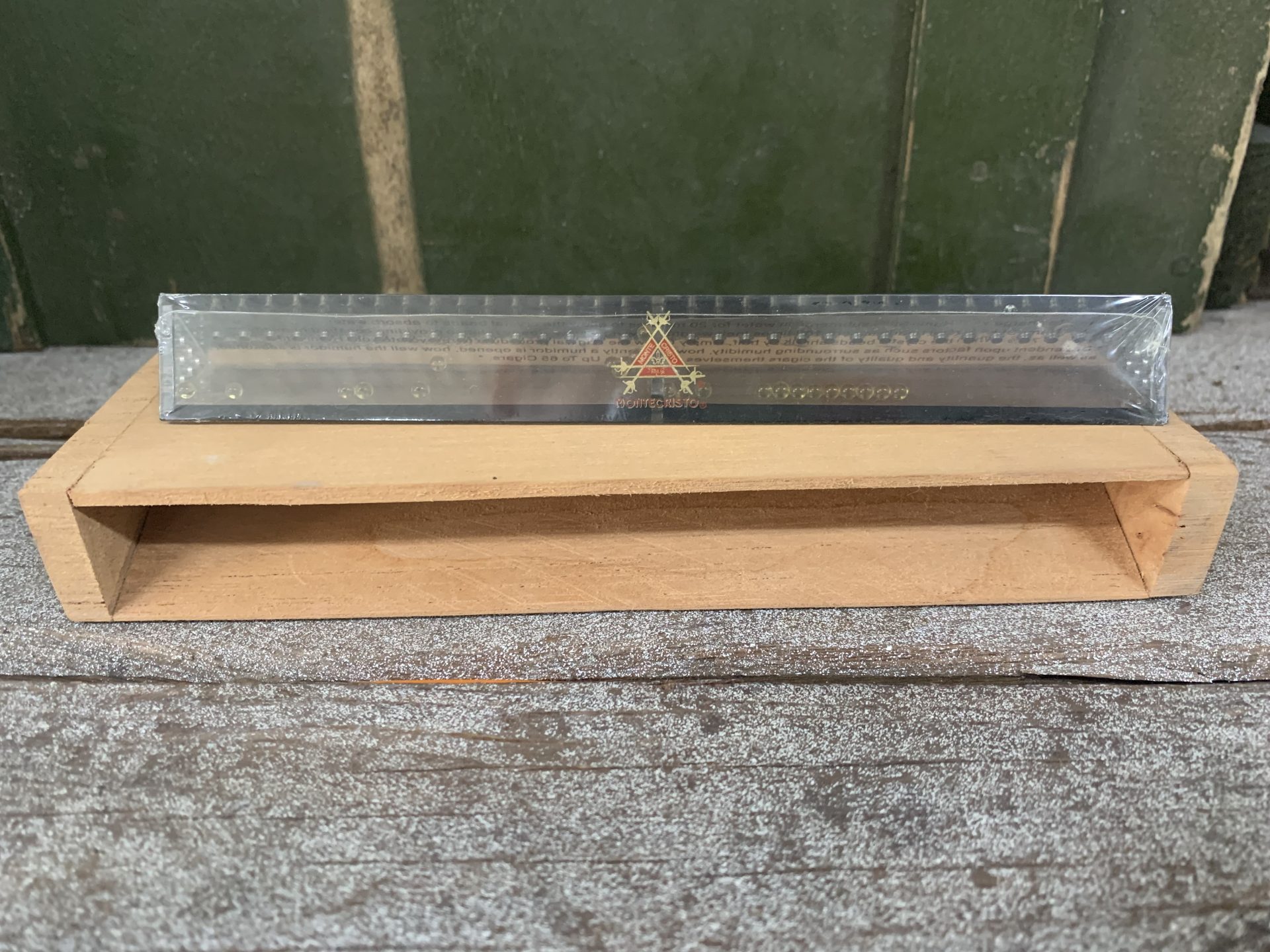 Humidor Humidity Controller - Picker Place