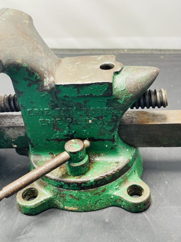 Superior No. 43 Green Vice - Picker Place