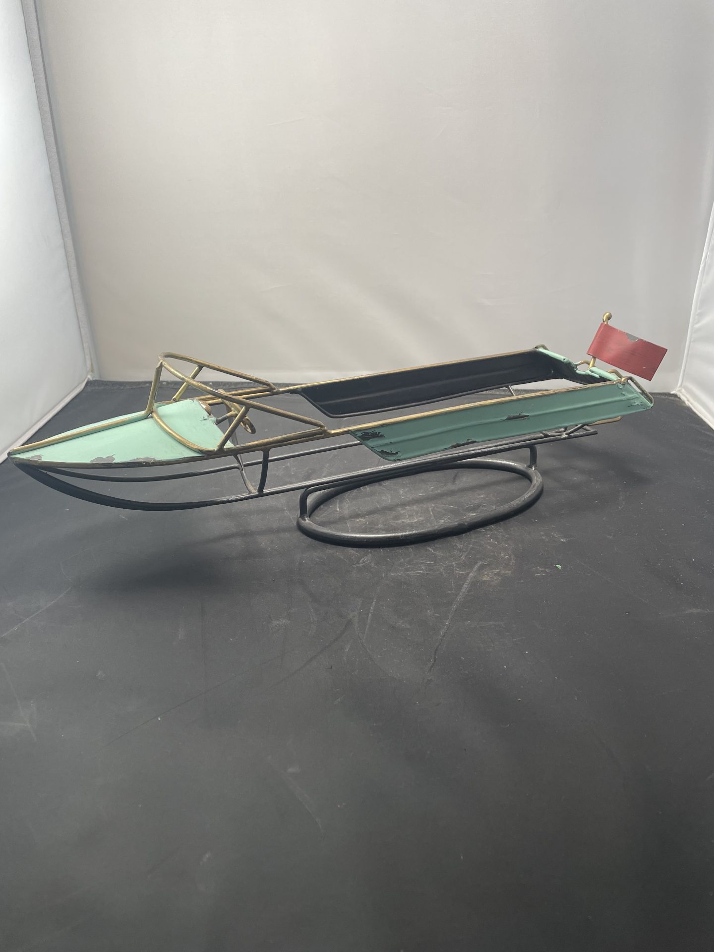 Metal Boat Shaped w/Wine Bottle Holder Picker Place