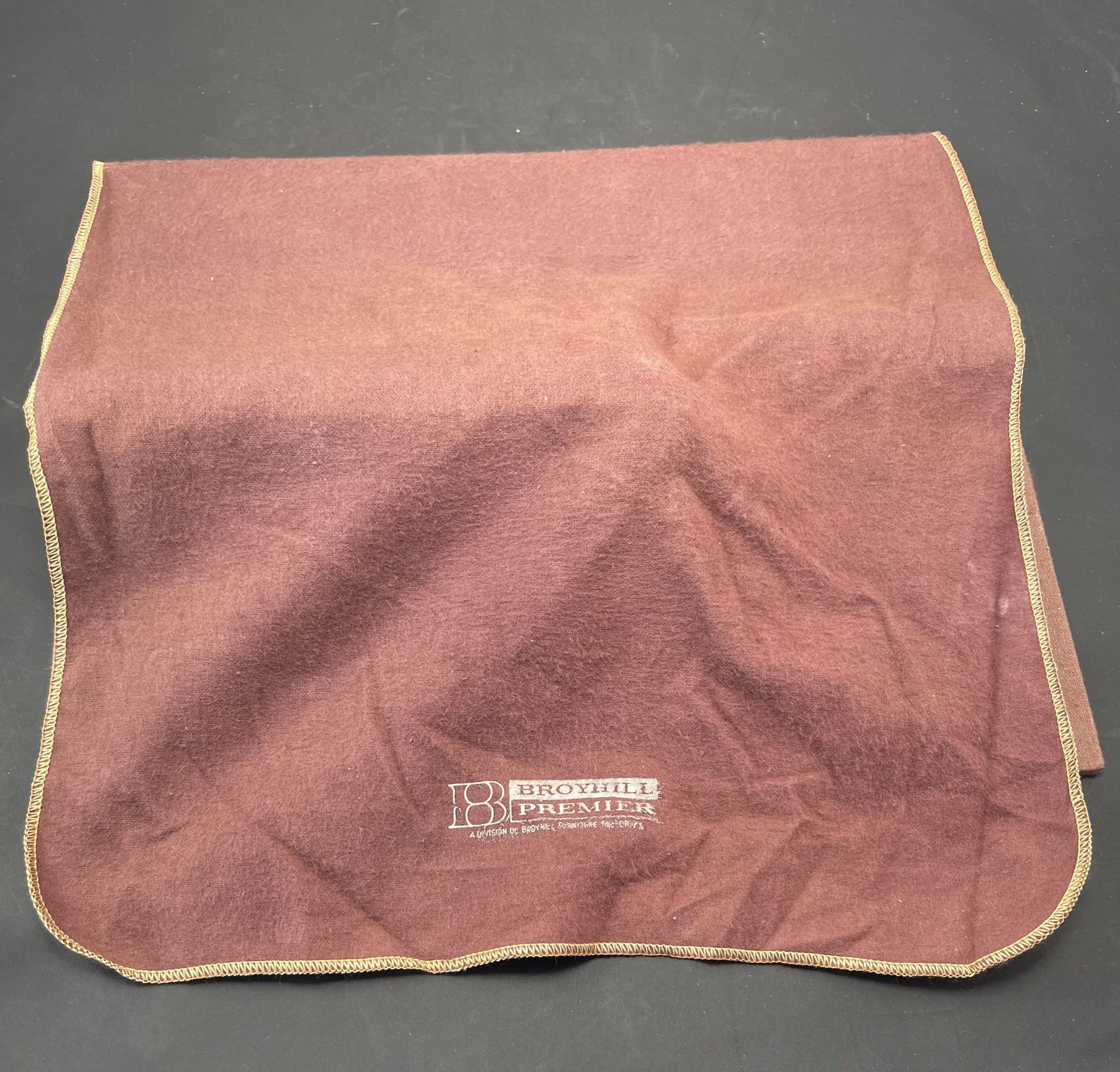 Broyhill Premier Silverware Holder Picker Place broyhill-premier-silverware-holder-picker-place