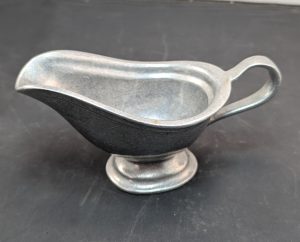 VTG Wilton RWP Gravy Boat