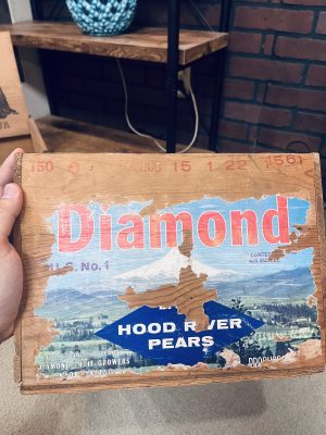 Diamond Pears Wood Box @DFW